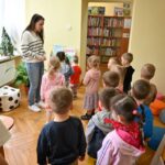 Przedszkolaki z wizytą w MBP w Węgrowie, 15.04.2025 r.